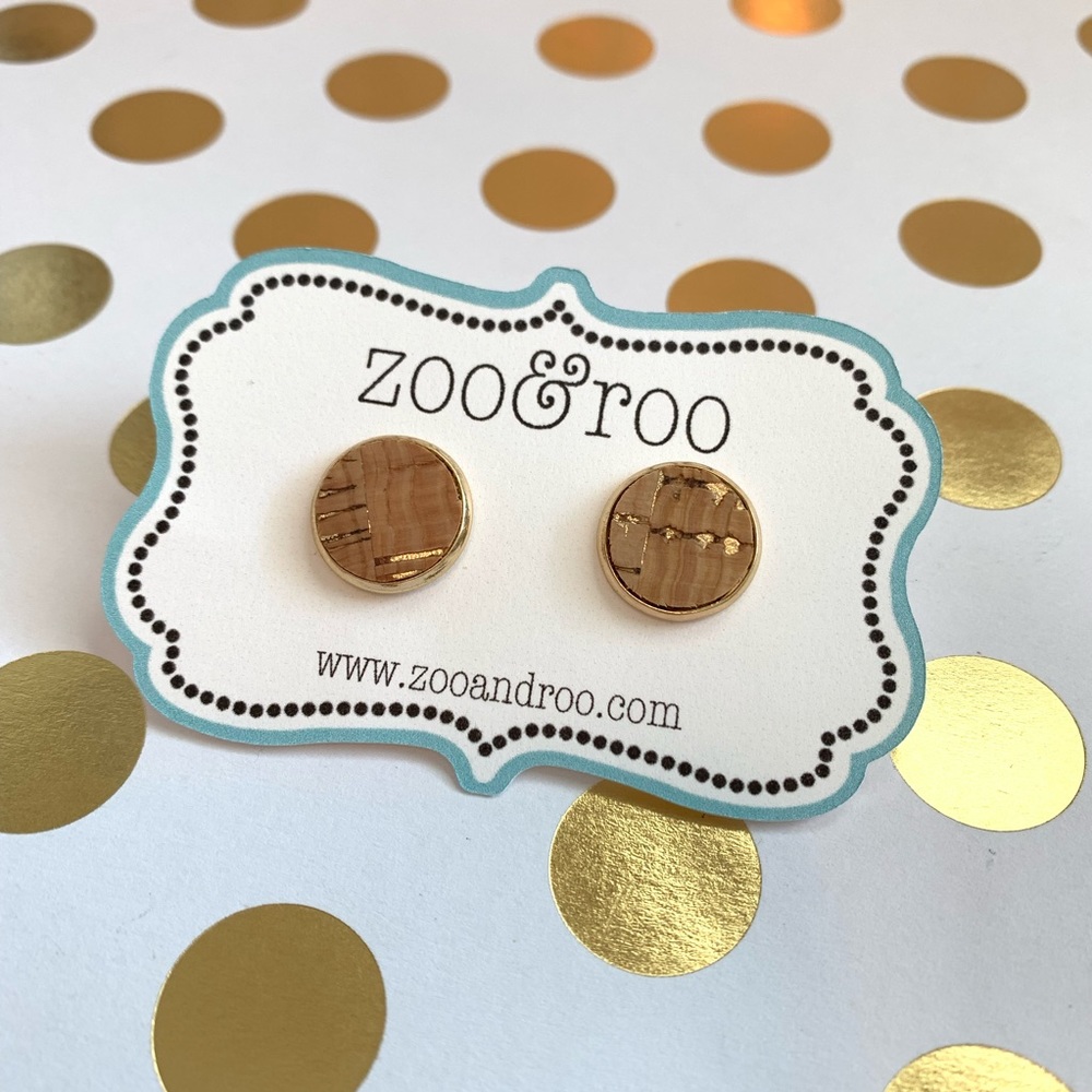 Cork stud earrings with gold flecks